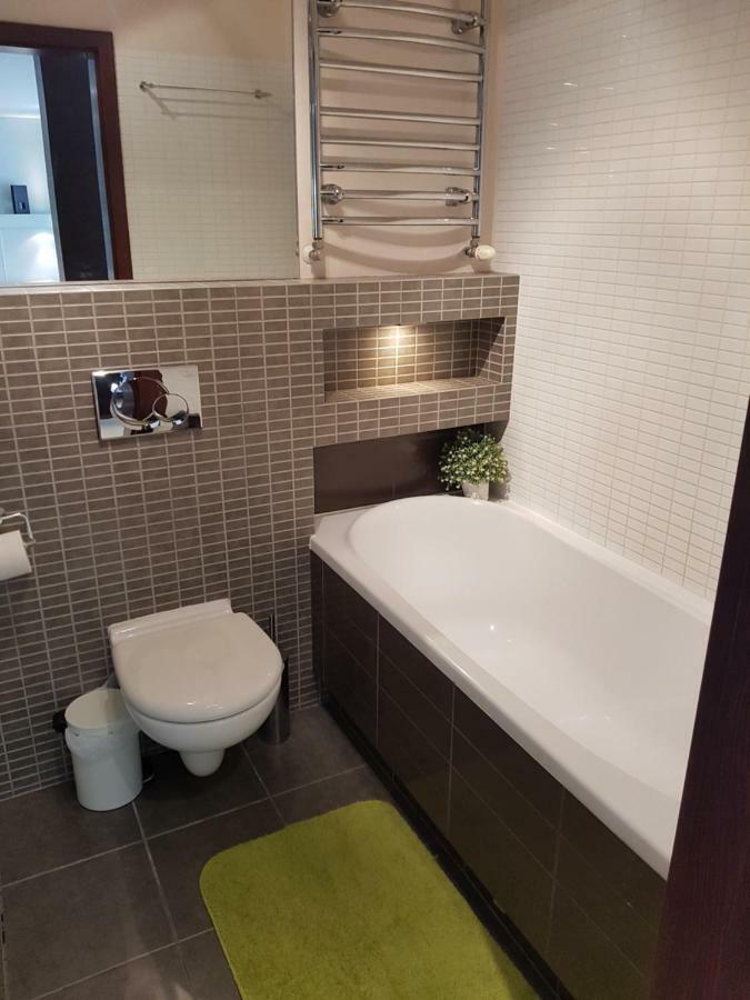 Pod Jasna Gora - Apartament 3 Częstochowa Kültér fotó